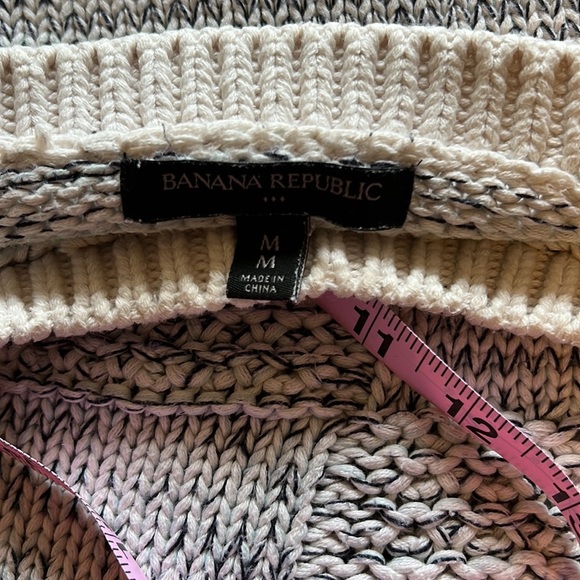 Women’s Banana Republic Cotton Sweater Size Medium - Picture 9 of 11